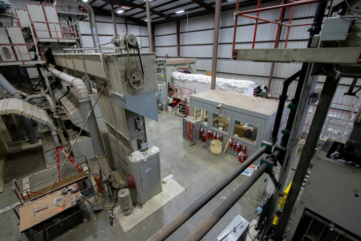 Gdzie znaleźć dostawcę maszyn – Kompletny przewodnik dla przemysłu i budownictwa - ilustracja artykulu